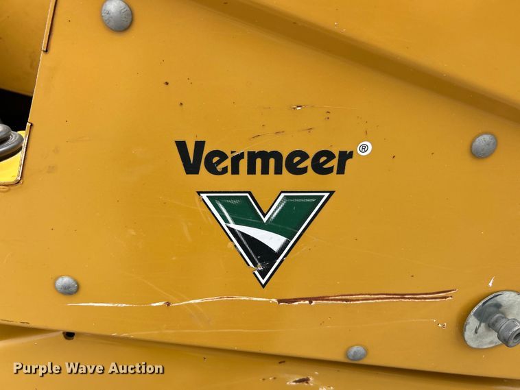 image for item FC5469 2020 Vermeer SC40TX stump grinder