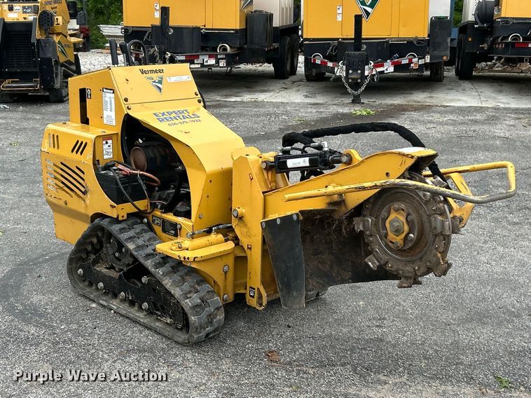 image for item FC5470 2021 Vermeer SC30TX stump grinder