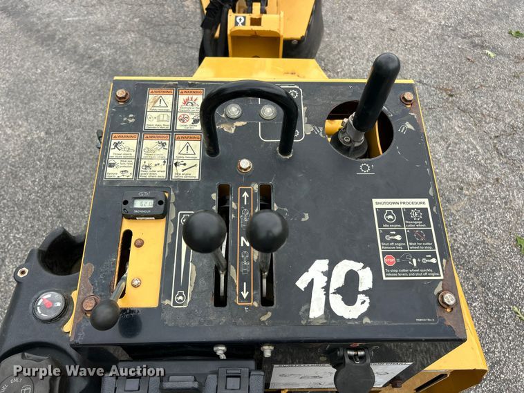 image for item FC5470 2021 Vermeer SC30TX stump grinder