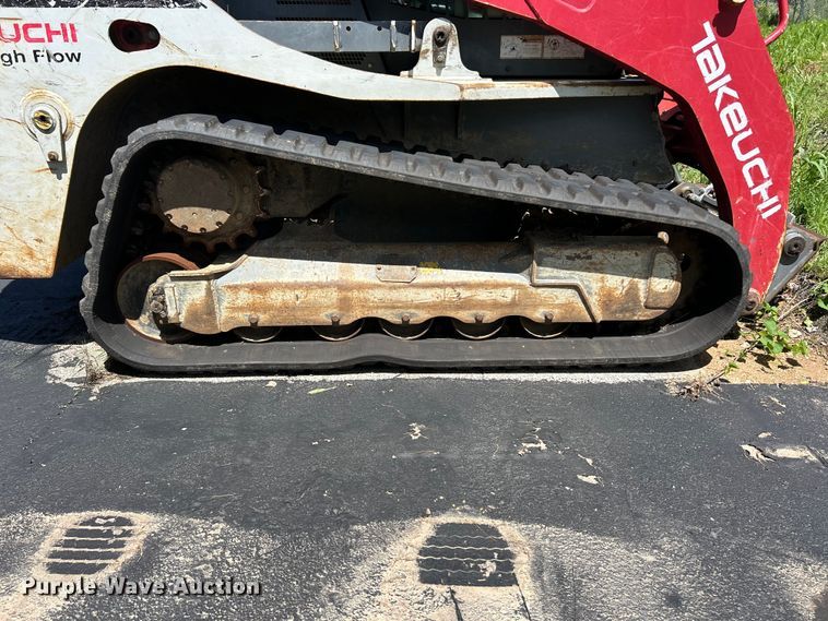 image for item FC5479 Takeuchi TL12V2 tracked skid steer loader