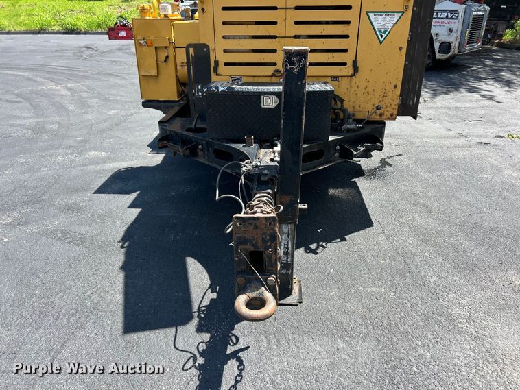 image for item FC5480 2008 Vermeer BC2100XL wood chipper