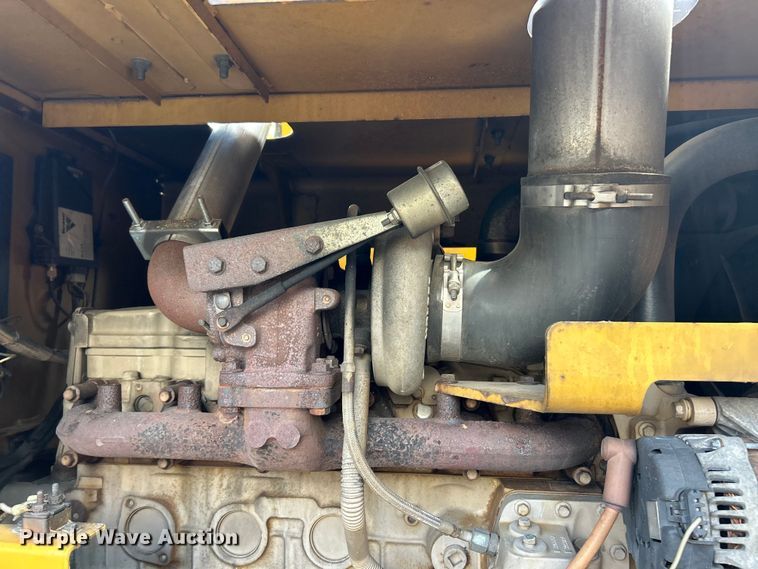 image for item FC5480 2008 Vermeer BC2100XL wood chipper