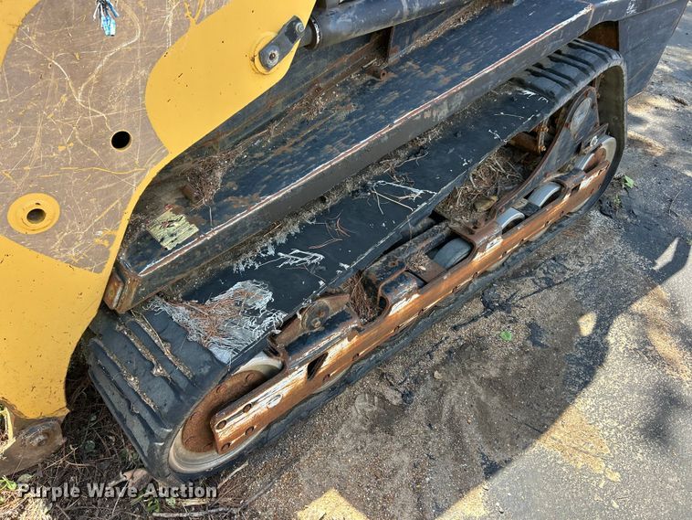 image for item FC5481 ASV PT-100 tracked skid steer loader