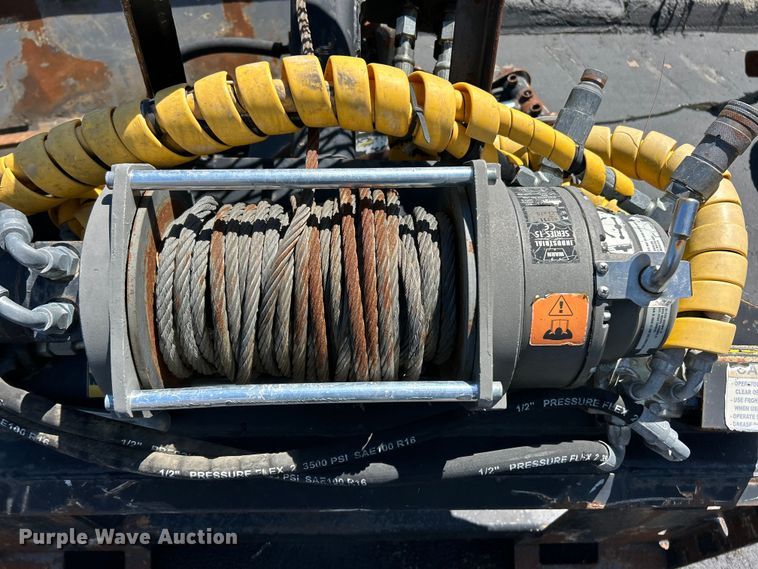 image for item FC5482 Beaver Squeezer Grapple skid steer grapple
