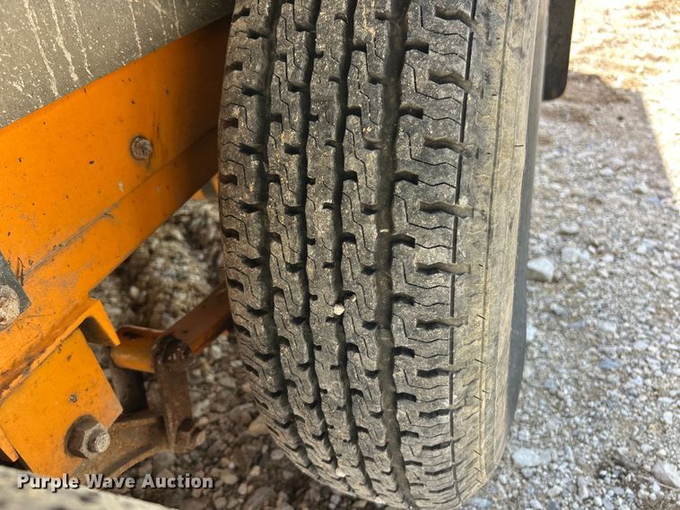 image for item FC5505 1995 Sewer Equipment Co. Of America 747FR2000 sewer jettter trailer