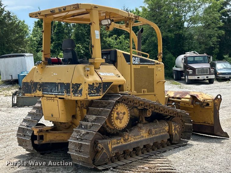 image for item FC5506 2004 Caterpillar D5NXL dozer