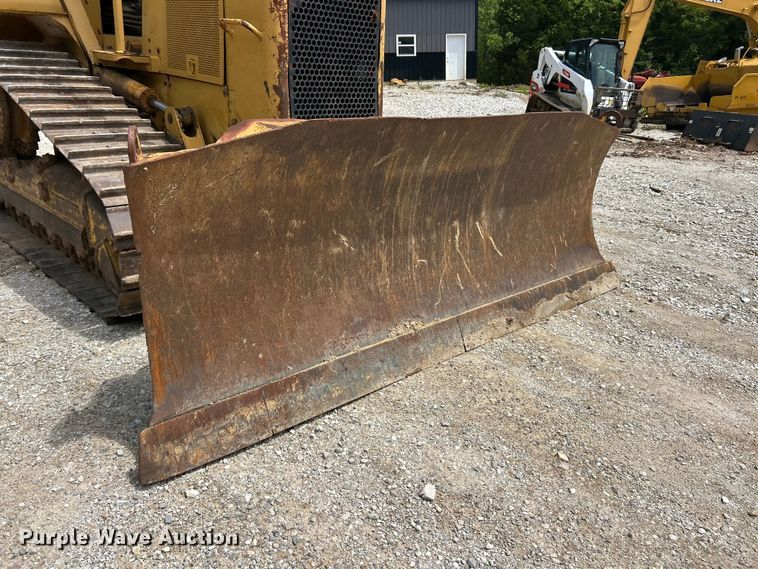 image for item FC5506 2004 Caterpillar D5NXL dozer
