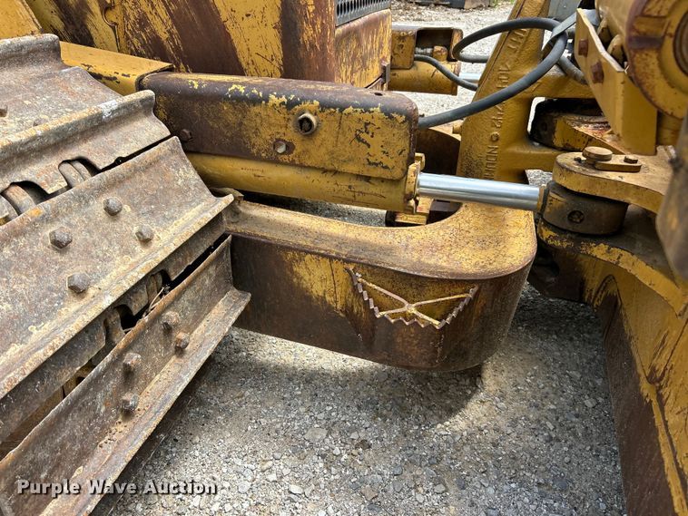 image for item FC5506 2004 Caterpillar D5NXL dozer