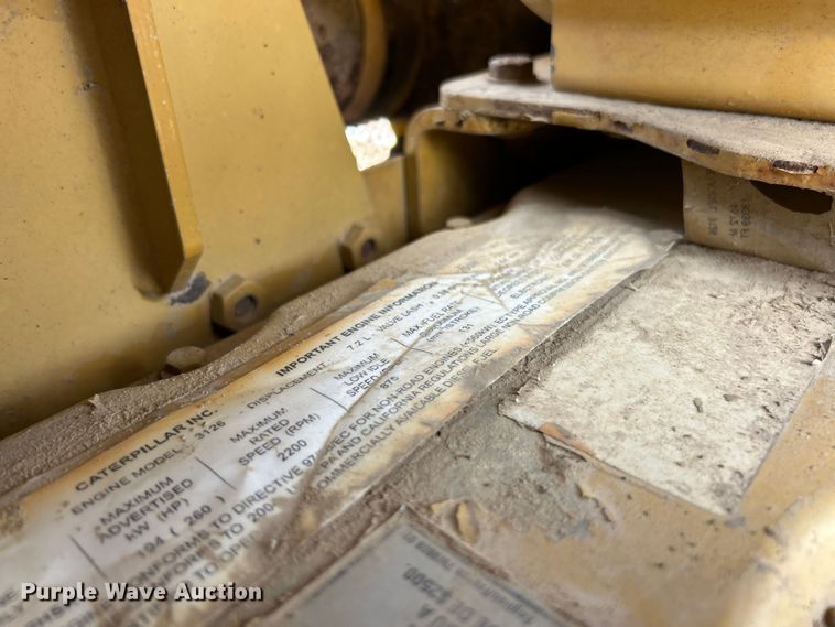 image for item FC5506 2004 Caterpillar D5NXL dozer