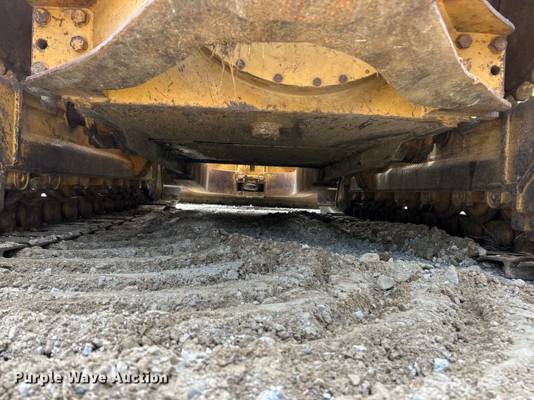 image for item FC5506 2004 Caterpillar D5NXL dozer