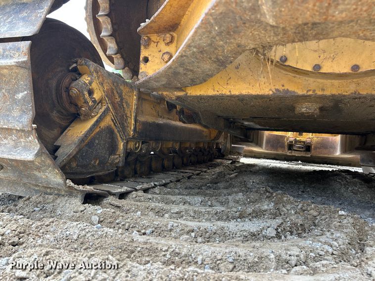image for item FC5506 2004 Caterpillar D5NXL dozer
