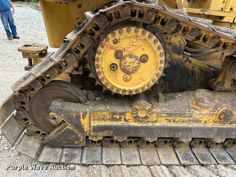 image for item FC5506 2004 Caterpillar D5NXL dozer