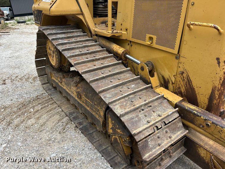 image for item FC5506 2004 Caterpillar D5NXL dozer