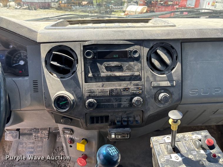 image for item FC5580 2011 Ford F750 Super Duty XL dump truck