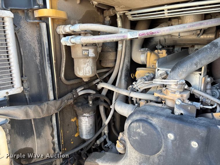 image for item FC5585 2018 Caterpillar 299D2 tracked skid steer loader