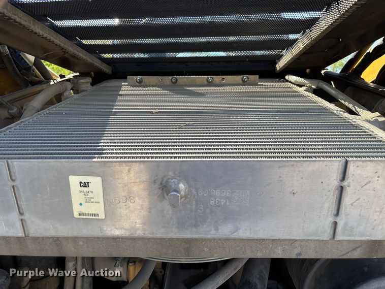 image for item FC5585 2018 Caterpillar 299D2 tracked skid steer loader