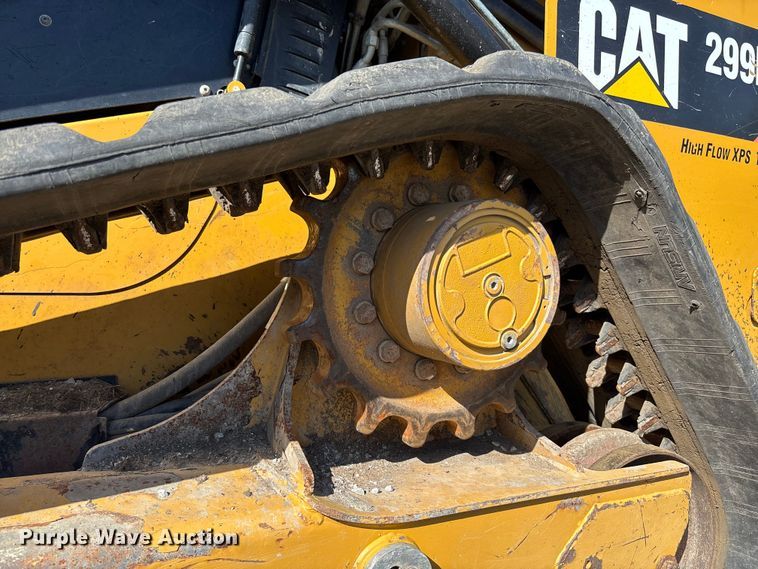 image for item FC5585 2018 Caterpillar 299D2 tracked skid steer loader