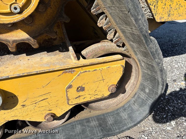 image for item FC5585 2018 Caterpillar 299D2 tracked skid steer loader