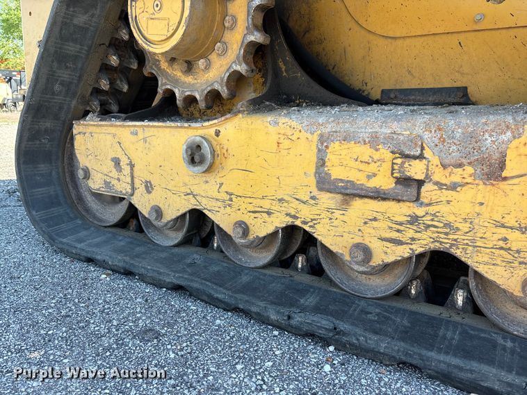 image for item FC5585 2018 Caterpillar 299D2 tracked skid steer loader