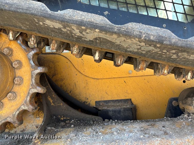 image for item FC5585 2018 Caterpillar 299D2 tracked skid steer loader