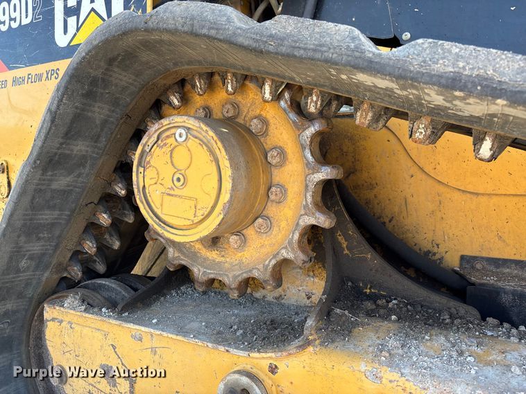 image for item FC5585 2018 Caterpillar 299D2 tracked skid steer loader
