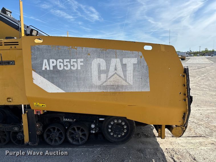 image for item FC5591 2016 Caterpillar AP655F paver