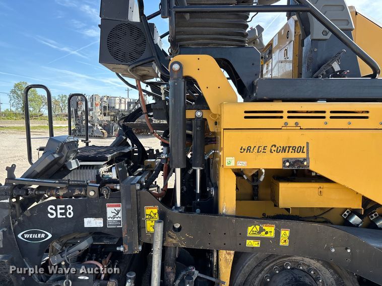 image for item FC5591 2016 Caterpillar AP655F paver