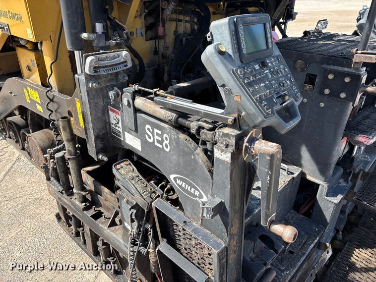 image for item FC5591 2016 Caterpillar AP655F paver