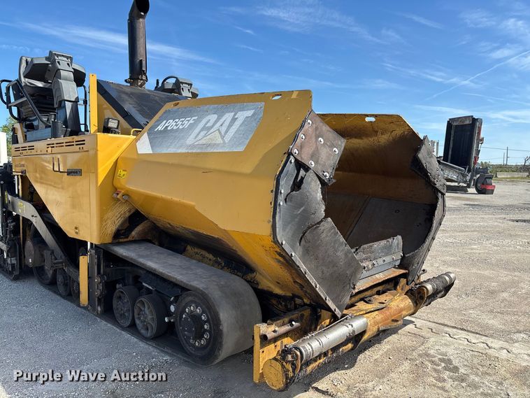 image for item FC5591 2016 Caterpillar AP655F paver