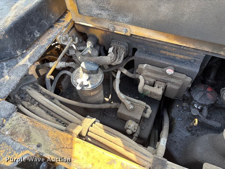 image for item FC5591 2016 Caterpillar AP655F paver