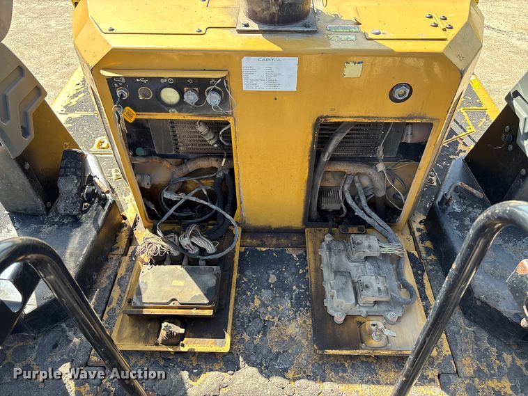 image for item FC5591 2016 Caterpillar AP655F paver