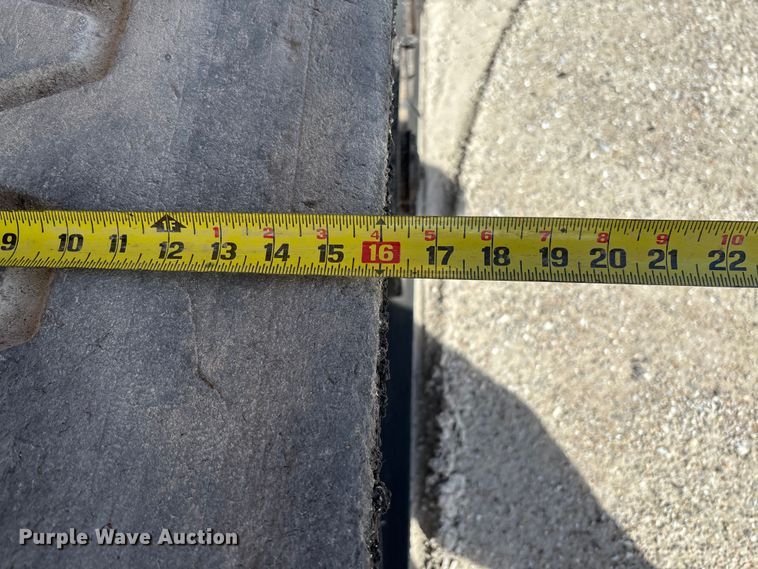 image for item FC5591 2016 Caterpillar AP655F paver