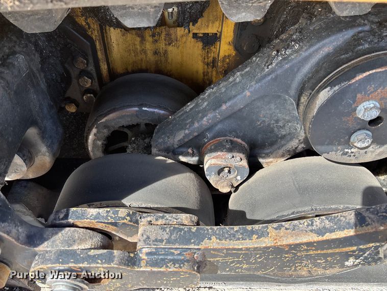 image for item FC5591 2016 Caterpillar AP655F paver