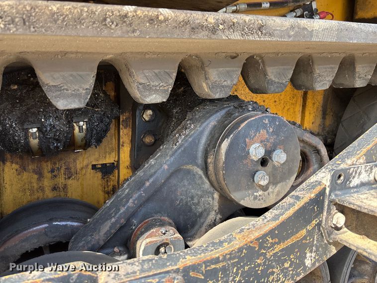 image for item FC5591 2016 Caterpillar AP655F paver