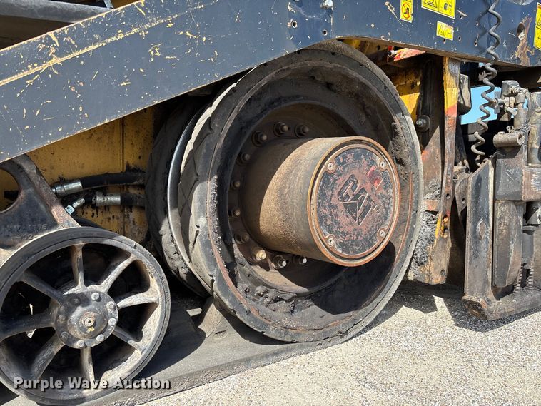 image for item FC5591 2016 Caterpillar AP655F paver