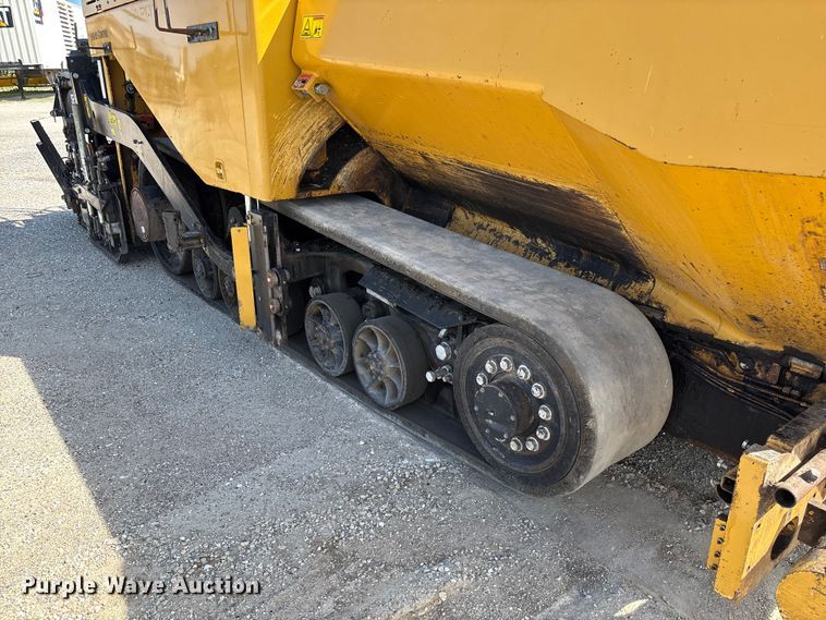 image for item FC5591 2016 Caterpillar AP655F paver