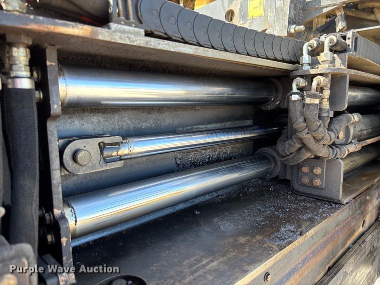 image for item FC5591 2016 Caterpillar AP655F paver