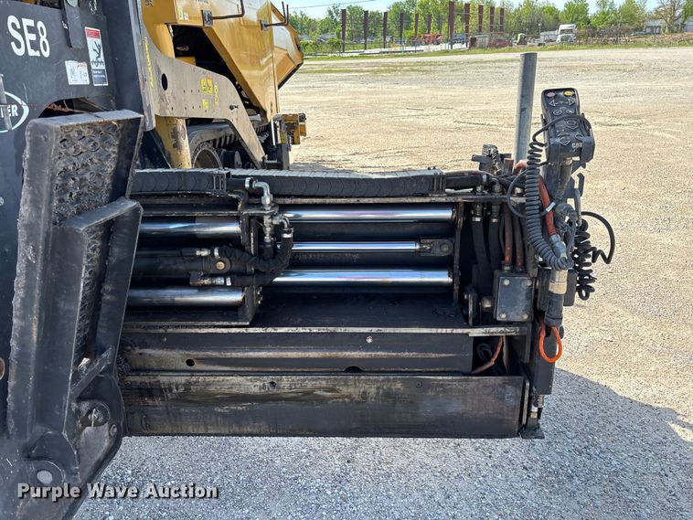 image for item FC5591 2016 Caterpillar AP655F paver