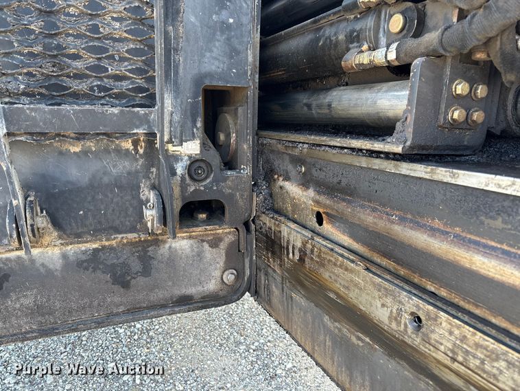 image for item FC5591 2016 Caterpillar AP655F paver