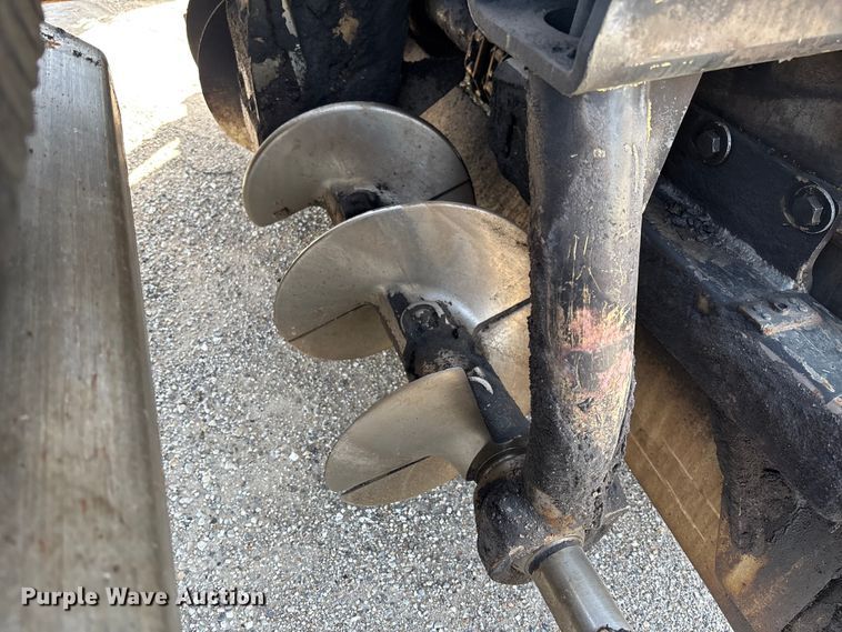 image for item FC5591 2016 Caterpillar AP655F paver