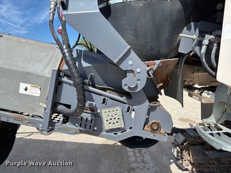 image for item FC5592 2016 Wirtgen W120CFi milling machine