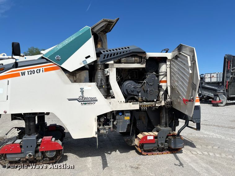 image for item FC5592 2016 Wirtgen W120CFi milling machine