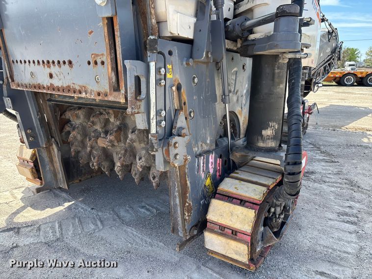 image for item FC5592 2016 Wirtgen W120CFi milling machine