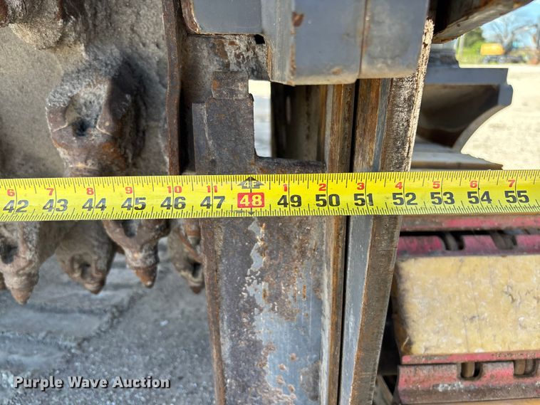 image for item FC5592 2016 Wirtgen W120CFi milling machine