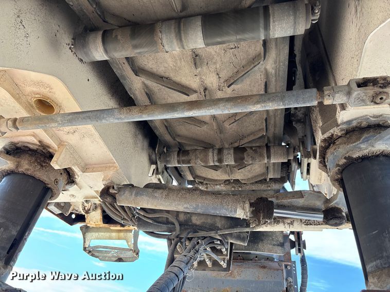 image for item FC5592 2016 Wirtgen W120CFi milling machine