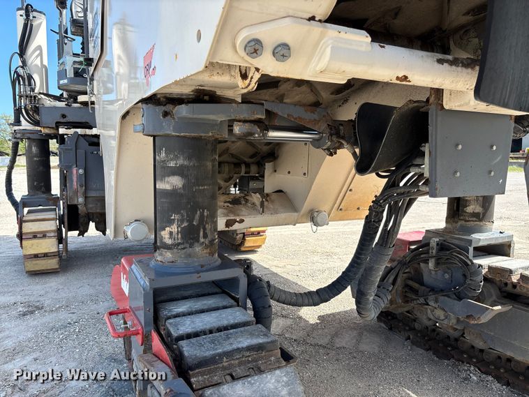 image for item FC5592 2016 Wirtgen W120CFi milling machine