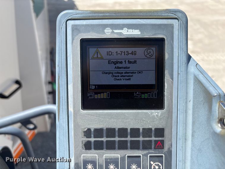 image for item FC5592 2016 Wirtgen W120CFi milling machine