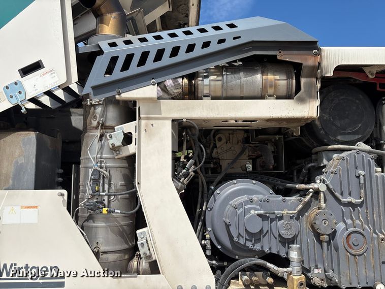 image for item FC5592 2016 Wirtgen W120CFi milling machine