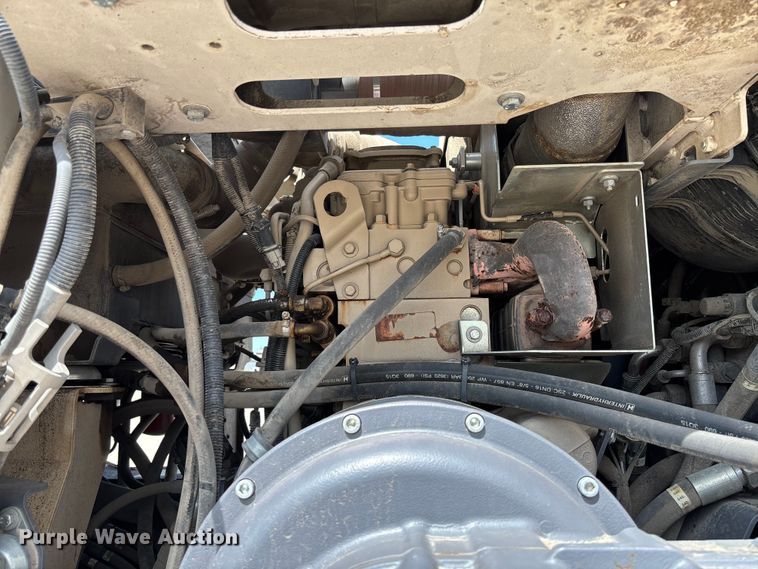 image for item FC5592 2016 Wirtgen W120CFi milling machine