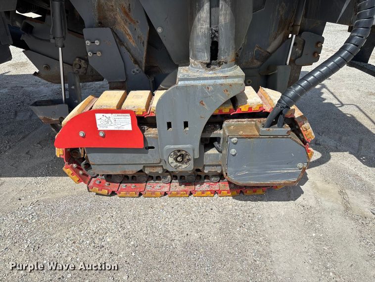 image for item FC5592 2016 Wirtgen W120CFi milling machine